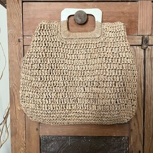 Elegant Tan Woven Handbag